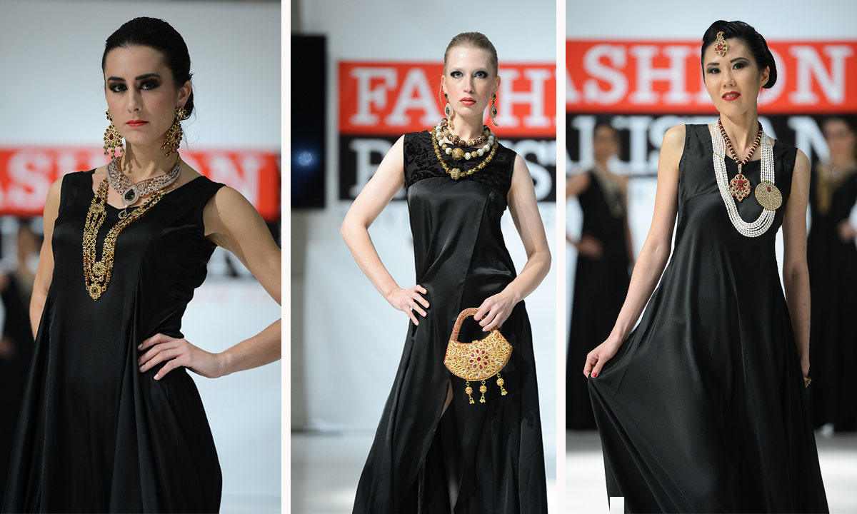 Designer: Hamna Amir
&mdash; Faisal Farooqi