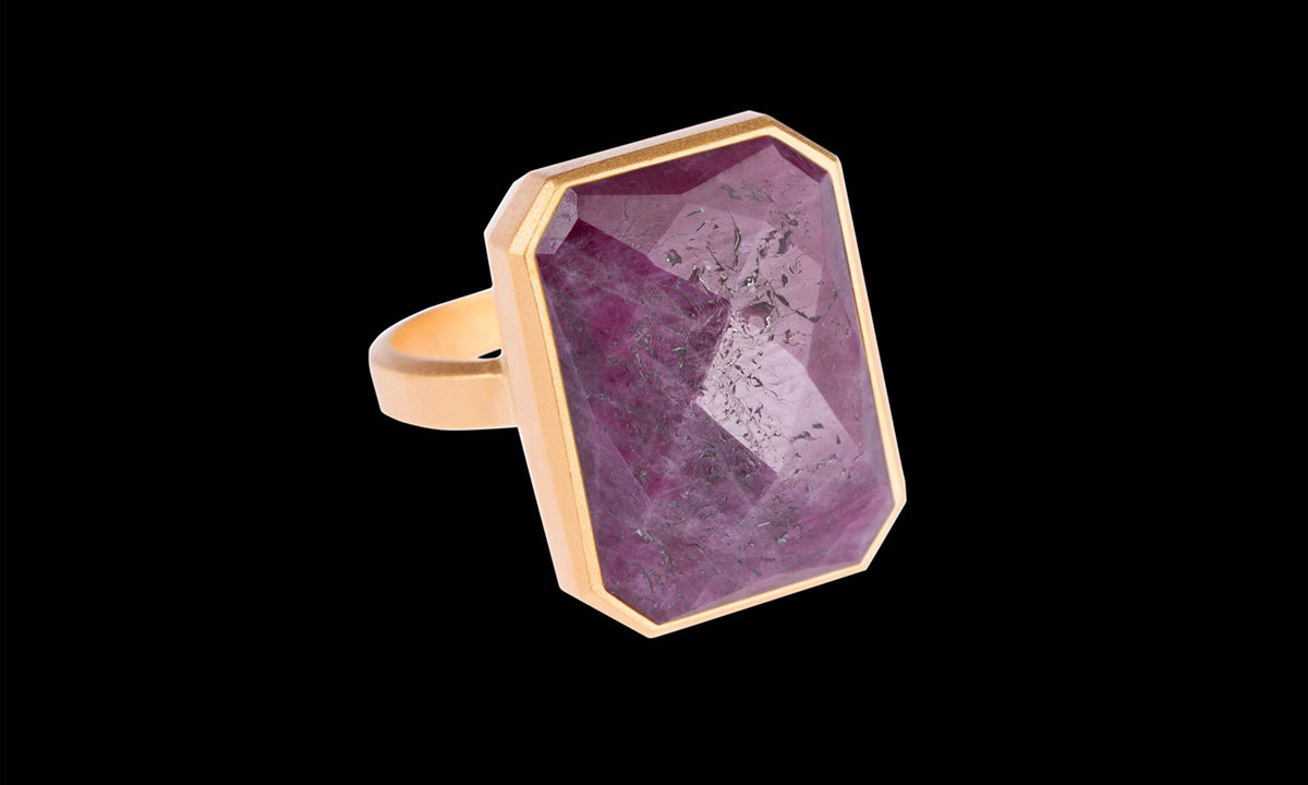 &mdash; اے پی فوٹو