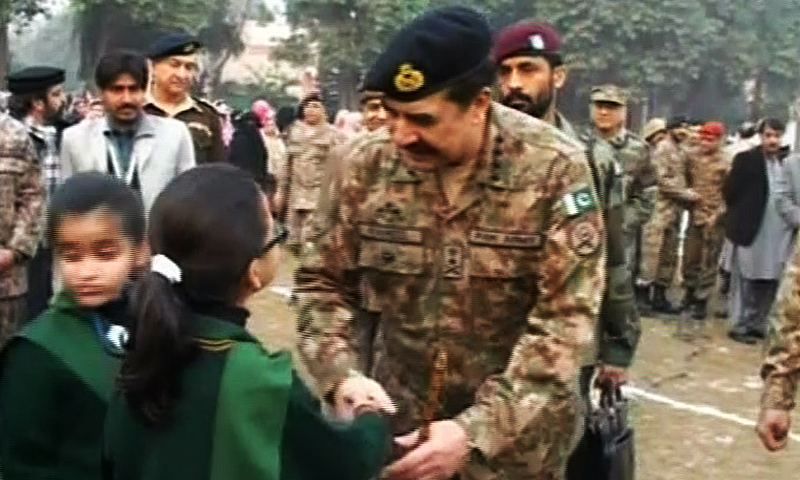 General Raheel Sharif meeting students at the Army Public School in Peshawar. — DawnNews screengrab