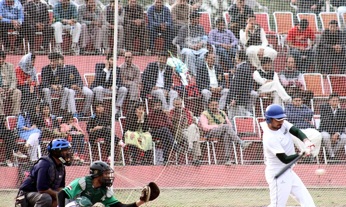 قومی ٹیم کے ہیڈ کوچ مصدق حنیف نے بتایا کہ پاکستان چار مرتبہ یہ ٹورنامنٹ جیت چکا ہے اور اس مرتبہ بھی کوئی وجہ نہیں کہ 'ہم دوبارہ نہ جیت سکیں'۔