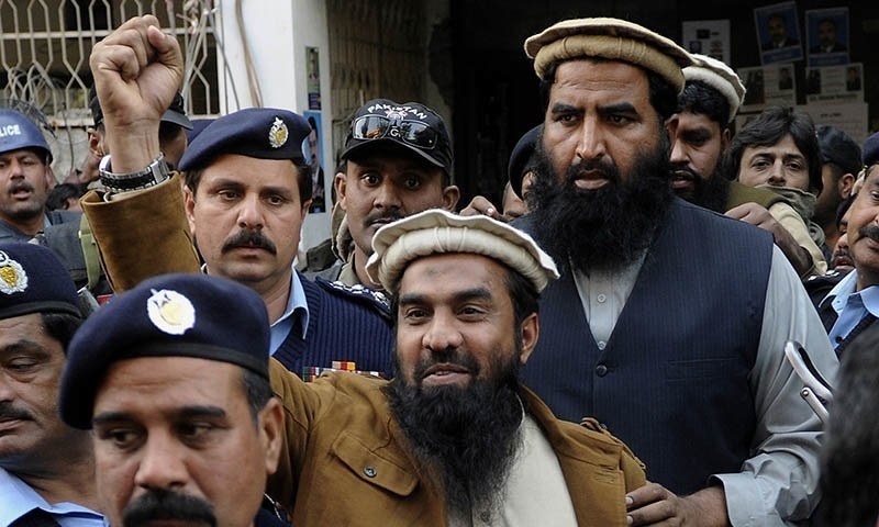 Lakhvi, the alleged mastermind of the 2008 Mumbai terrorist attacks, walked out of detention on bail after the Lahore High Court set aside government’s orders for keeping him confined.  ─ AP/File