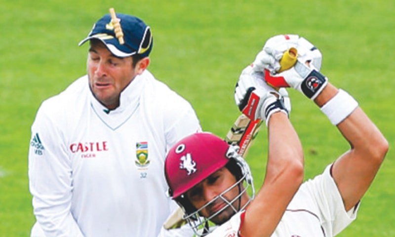 Mark Boucher after being hit in the eye by the bail