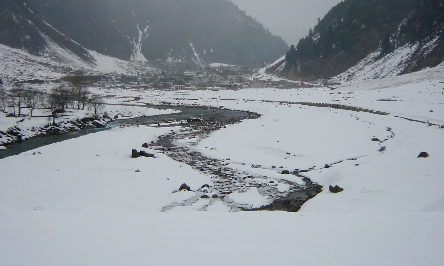 وادی ناران.— فوٹو سید مہدی بخاری