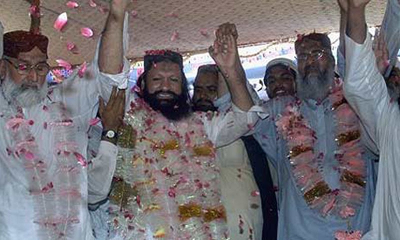 Observers note that the Ludhianvi’s ASWJ showed no reaction even did not condemn the killing of Ishaq.—AP/File