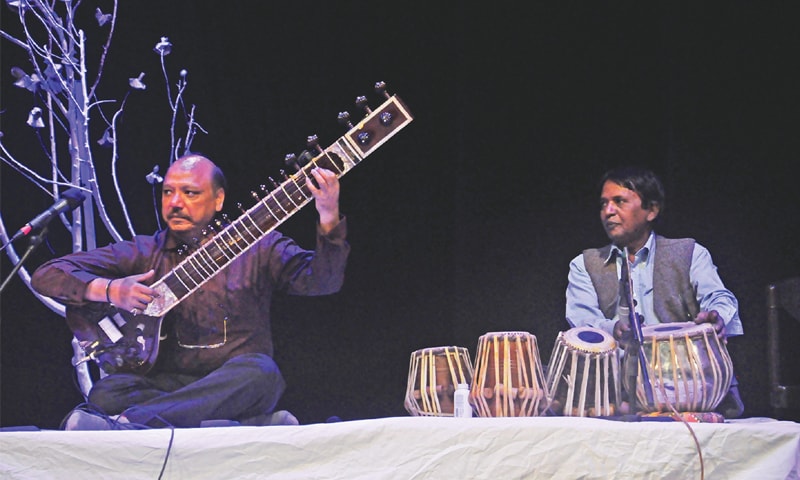 Nafees Ahmed on sitar and Ustad Bashir Khan on tabla