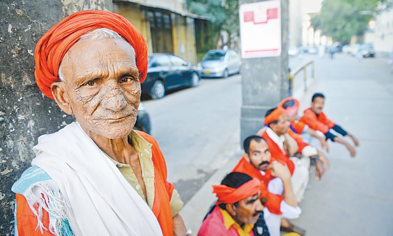 loaders wait at the City Station for the train to come. / Photos by Fahim Siddiqi/White Star