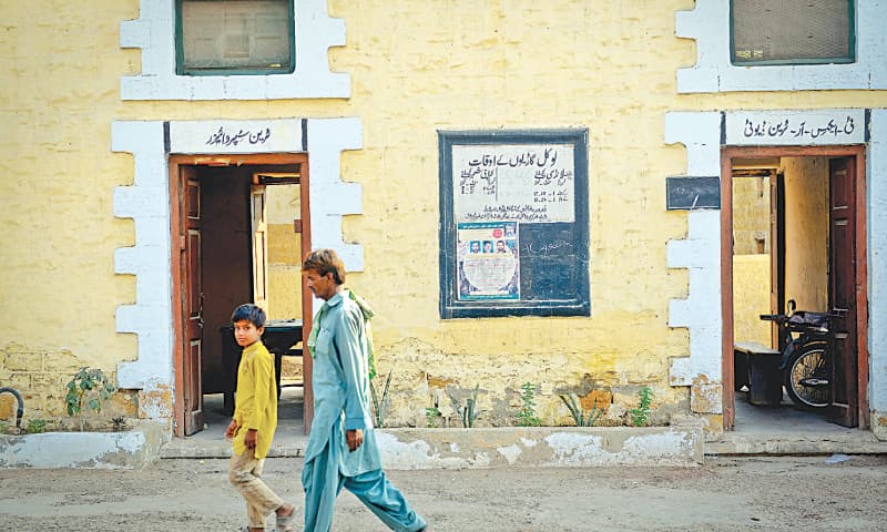 At the Drigh Road Station there is a timetable for local trains, which don&rsquo;t run any more. / Photos by Fahim Siddiqi/White Star