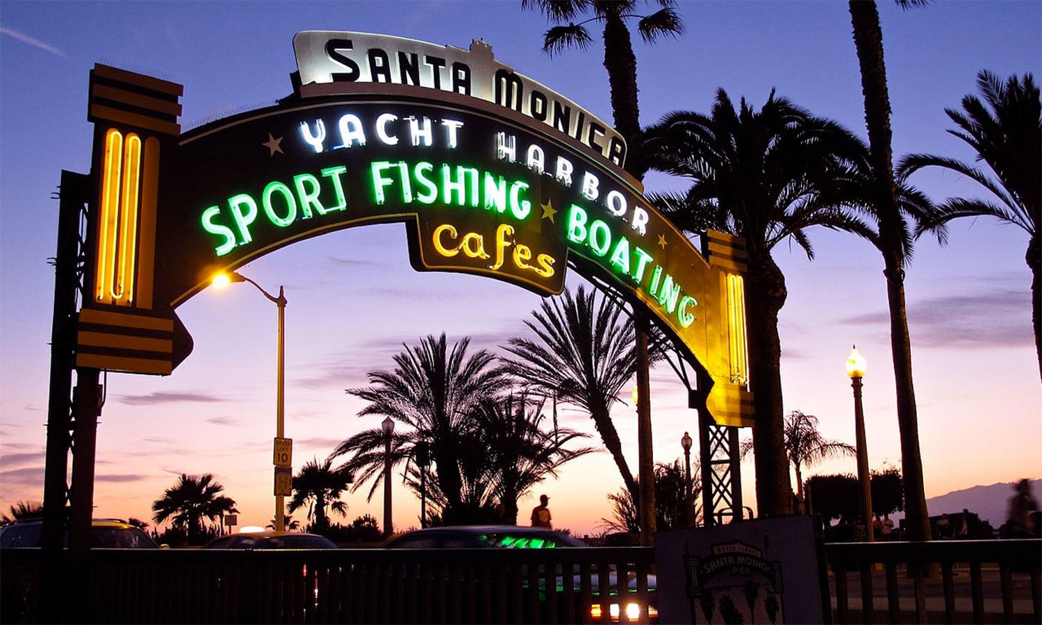 فوٹو بشکریہ وکی پیڈیا