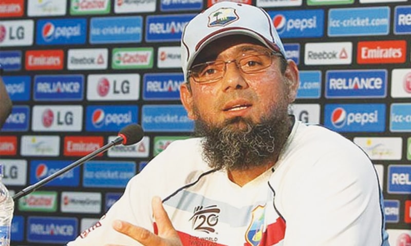Saqlain Rcc Saqlain advises Amir to stay focused - Newspaper - DAWN.COM
