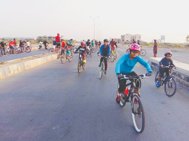 Cyclists with the Critical Mass Karachi Junior group in Clifton, Karachi -Photos by TeamCMK