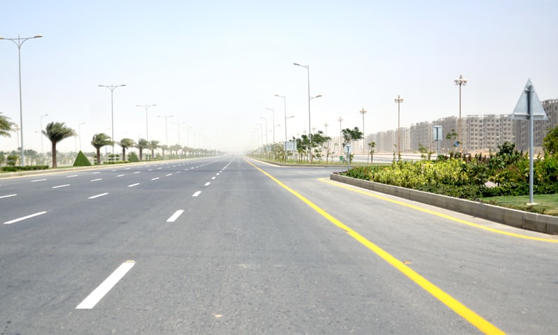 A view of Jinnah Avenue, one of BTK’s main MDA-financed thoroughfares. ─ Faysal Mujeeb/White Star