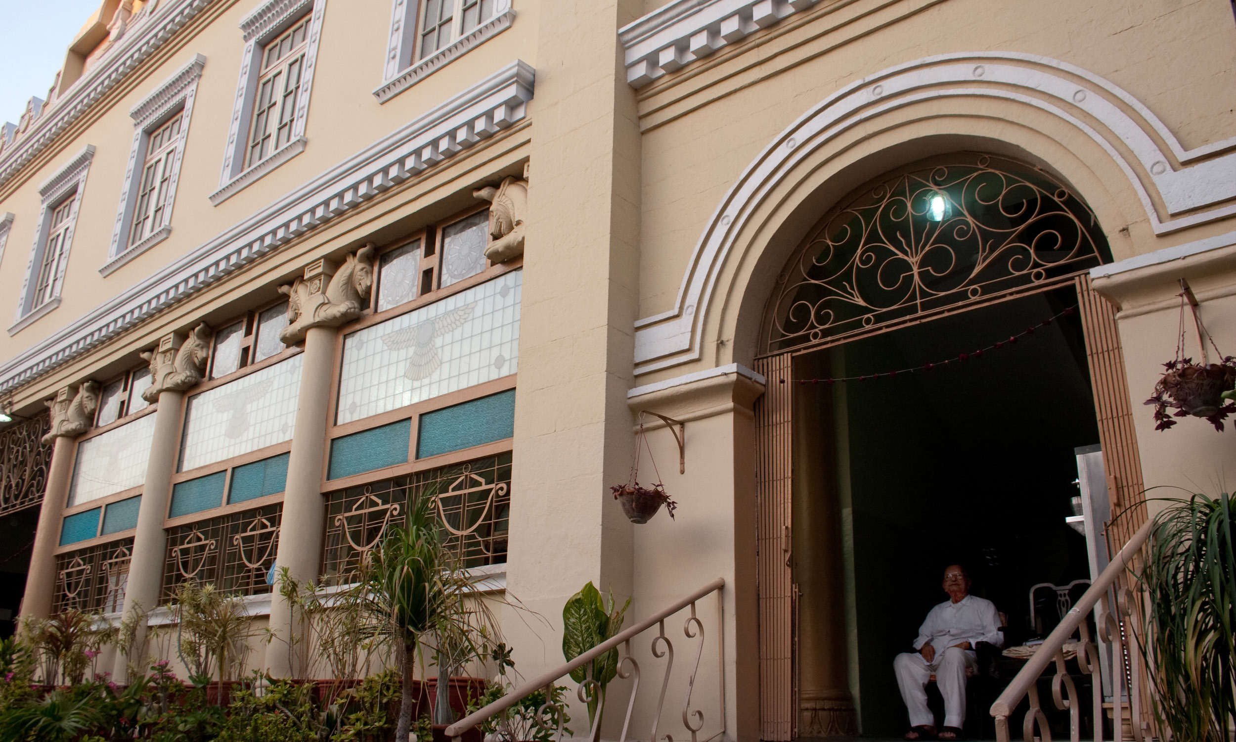 The entrance of a Zoroastrian fire temple in Saddar | Tahir Jamal, White Star