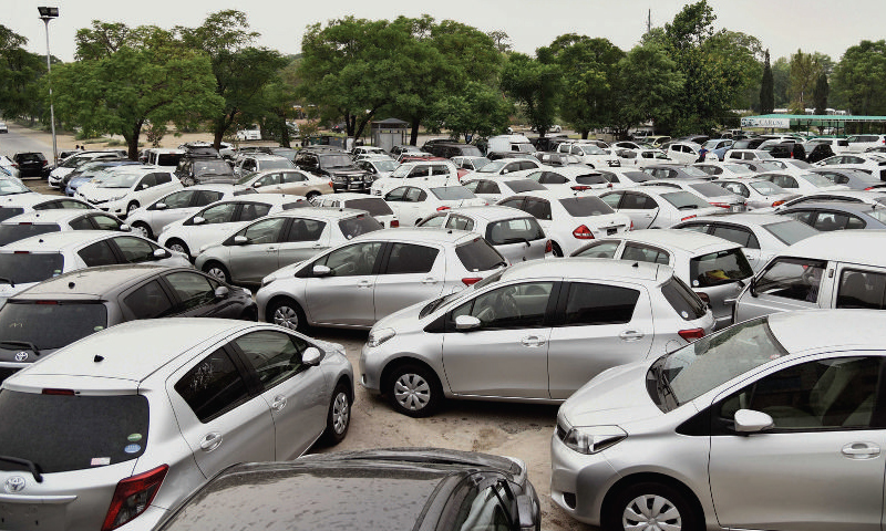 Car Dealers Occupy Roads Footpaths In G 8 Markaz Newspaper DAWN COM car-dealers-occupy-roads-footpaths-in-g-8-markaz-newspaper-dawn-com