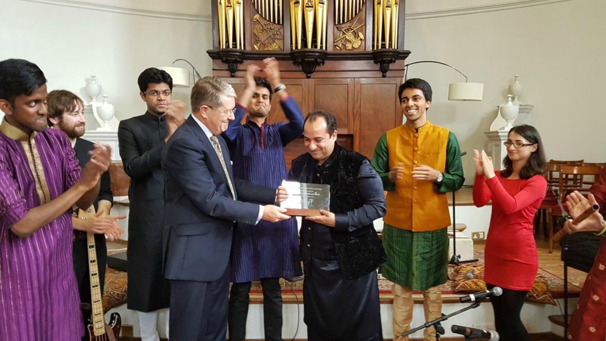 Rahat adds an honour from Oxford University to his growing collection