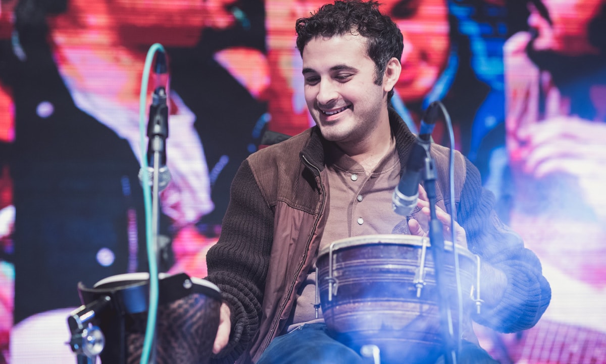 Shiraz Khan of Khumariyaan performs at the opening of The Millennium University College campus, Islamabad | Ustaad Artistic Services, courtesy Khumariyaan