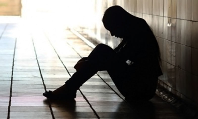 خودکشی عدم برداشت اور انتہا پسندی کی ایک ایسی کیفیت کا نام ہے جو انسان کو زندگی سے فرار حاصل کرنے میں مدد دیتی ہے —وکی میڈیا کامنز خودکشی عدم برداشت اور انتہا پسندی کی ایک ایسی کیفیت کا نام ہے جو انسان کو زندگی سے فرار حاصل کرنے میں مدد دیتی ہے —وکی میڈیا کامنز