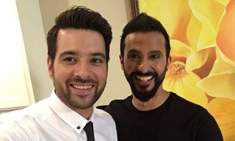 پاکستانی اداکار میکائیل ذوالفقار اور علی کاظمی  &mdash;۔