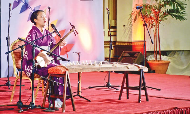 Sumie Kaneko performs at the event on Thursday evening.&mdash;White Star