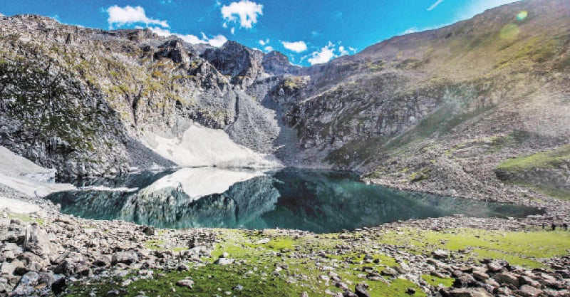 Bashigram glacial lake. &mdash; Dawn