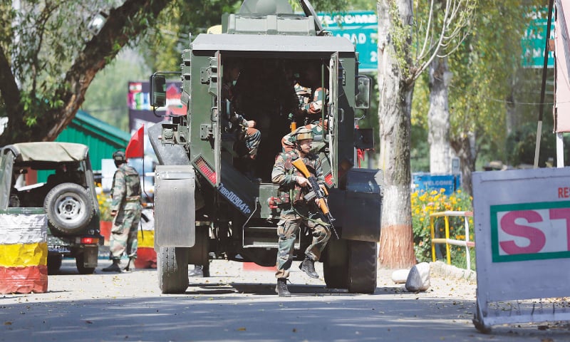 17 Indian troops killed in attack on held Kashmir base - Newspaper ...