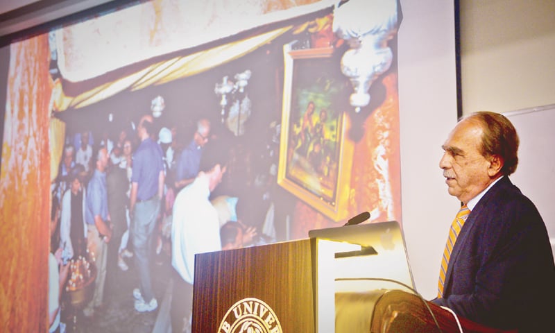 Dr Iftikhar Salahuddin delivers his lecture on Thursday.—White Star Dr Iftikhar Salahuddin delivers his lecture on Thursday.—White Star