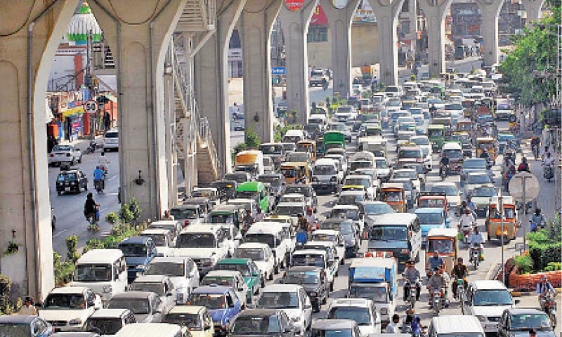 View of the traffic jam near Liaquat Bagh on Saturday. &mdash; Online