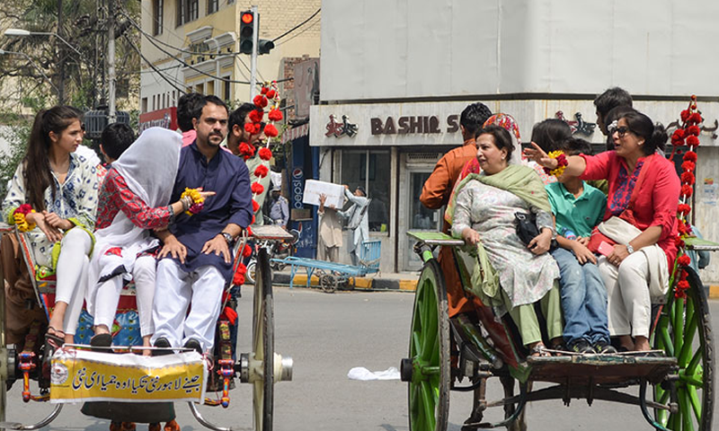 فوٹو بشکریہ: عادل لاہوری کلچر کلب۔