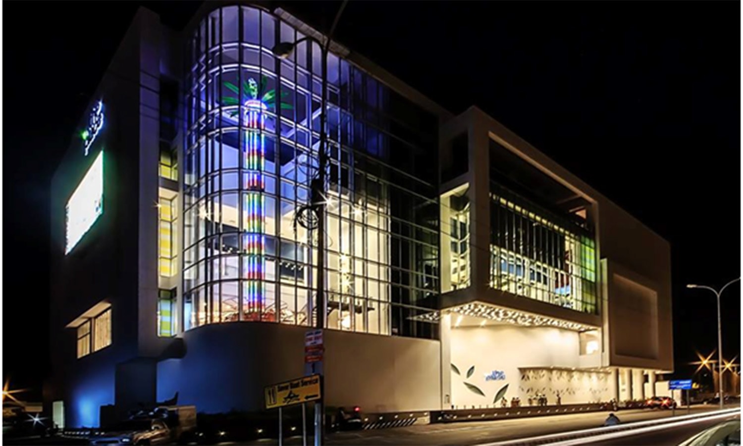 The largest multiplex cinema in Karachi stands in DHA Phase 8. Till even the early 1970s, the area on which this building stands was under sea water.