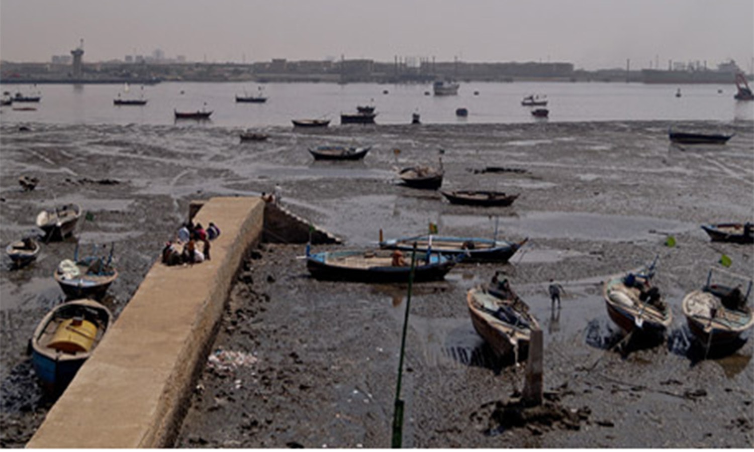 The polluted waters of Bhit Island near Keamari.