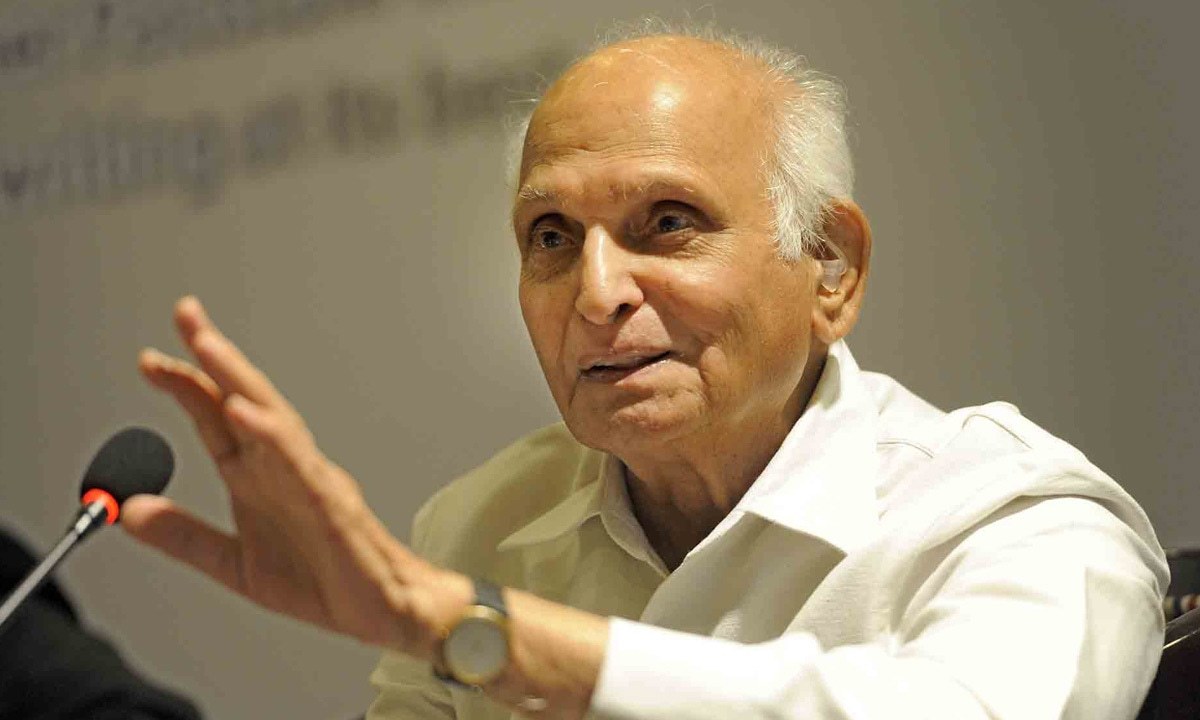 Intizar Husain speaks at a literature festival | Tanveer Shehzad, White Star