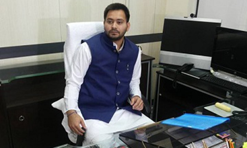 ہندوستانی ریاست بہار کے نائب وزیراعلیٰ تیجاسوی یادیو —۔فوٹو/ بشکریہ اے بی پی لائیو ڈاٹ انڈیا ہندوستانی ریاست بہار کے نائب وزیراعلیٰ تیجاسوی یادیو —۔فوٹو/ بشکریہ اے بی پی لائیو ڈاٹ انڈیا