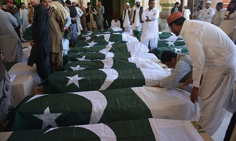 حملے میں 60 سے زائد اہلکار جاں بحق ہوئے &mdash; فوٹو : اے ایف پی