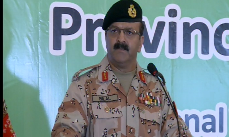 ڈی جی رینجرز سندھ  نے کراچی کی بہتری کے لیے تین بڑے پراجیکٹس کا اعلان کیا &mdash; فوٹو: ڈان نیوز