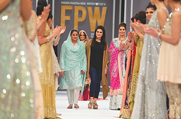 Rozina Munib&rsquo;s debut at FPW &rsquo;16 got noticed because she opted for Mukhtaran Mai to be her showstopper