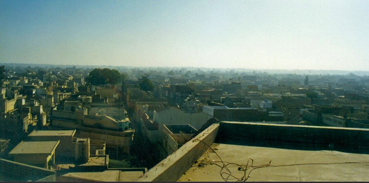 Larkana in the 1980s. — Photo credit: James West