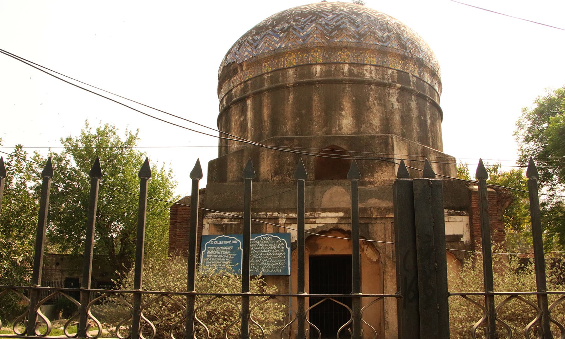 بدھو کا مقبرہ — تصویر ابراہیم کنبھر