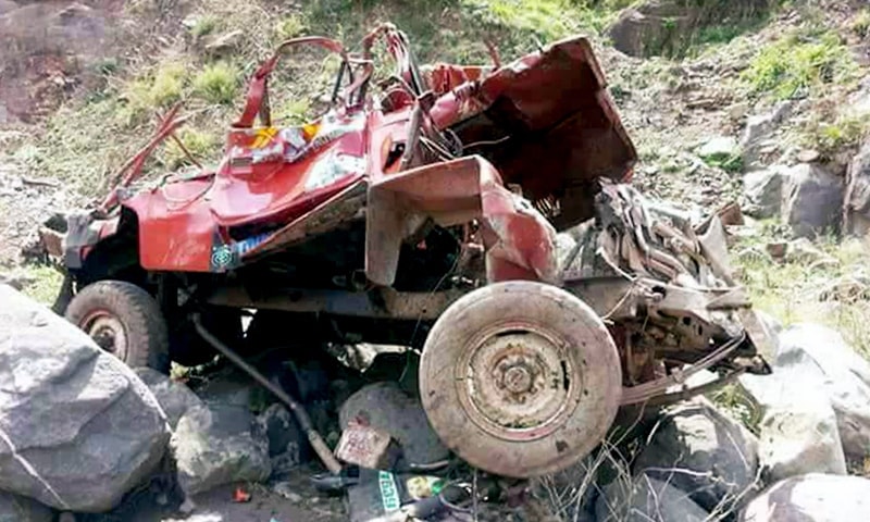 The wreckage of the jeep at the site of the accident. ─Photo by author