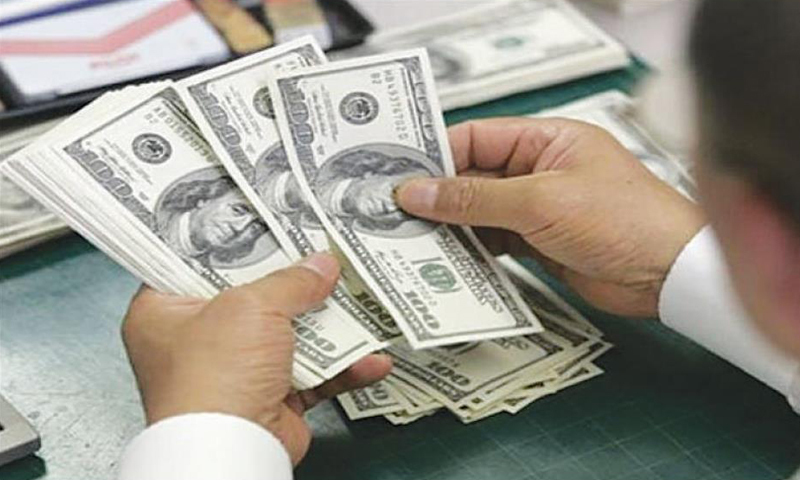 The inflow of dollars from foreign countries rose 15 per cent in the first two days of Ramazan, according to a foreign exchange dealer. — File The inflow of dollars from foreign countries rose 15 per cent in the first two days of Ramazan, according to a foreign exchange dealer. — File