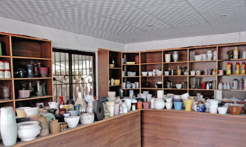 Shops within the nursery sell various kinds of pots.