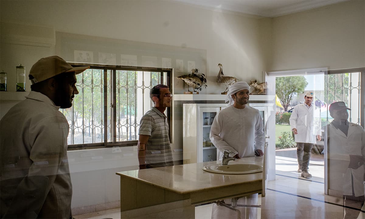 Members of IFHC receive a tour of a houbara rehabilitation centre in Rahim Yar Khan | Mohammad Ali, White Star