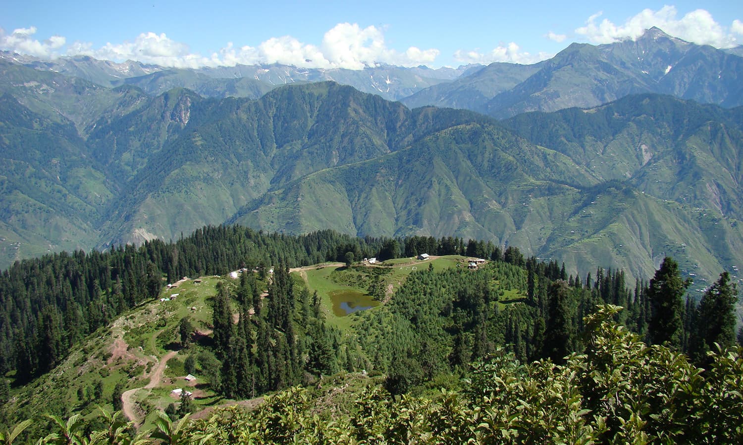 سری کا پائے، وادی شوگران سے نظارہ — فوٹو بشکریہ فیصل رفیق