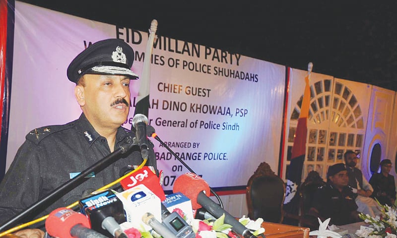 IGP A.D. Khowaja speaks at the Eid Milan party in Hyderabad.—PPI