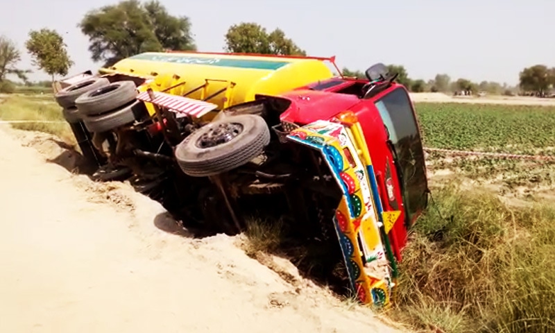 The tanker flipped over in Vehari's Burewala Road on Sunday. ─ DawnNews