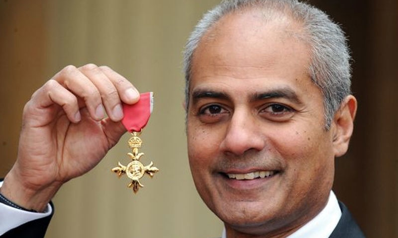 رنگ و نسل کی کیٹیگری میں مردوں میں سب سے زیادہ تنخواہ جورج الاگیاہ لیتے ہیں&mdash;فائل فوٹو