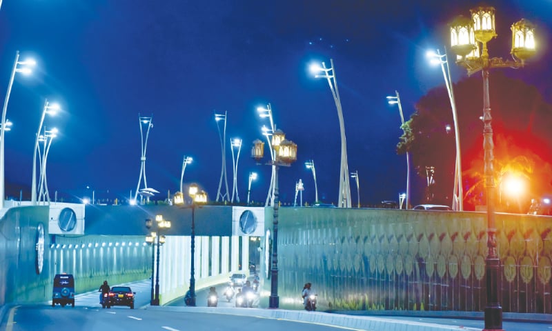 The well-lit and glamorous Bahria Icon Tower underpass in Old Clifton. / Photos by Fahim Siddiqi / White Star