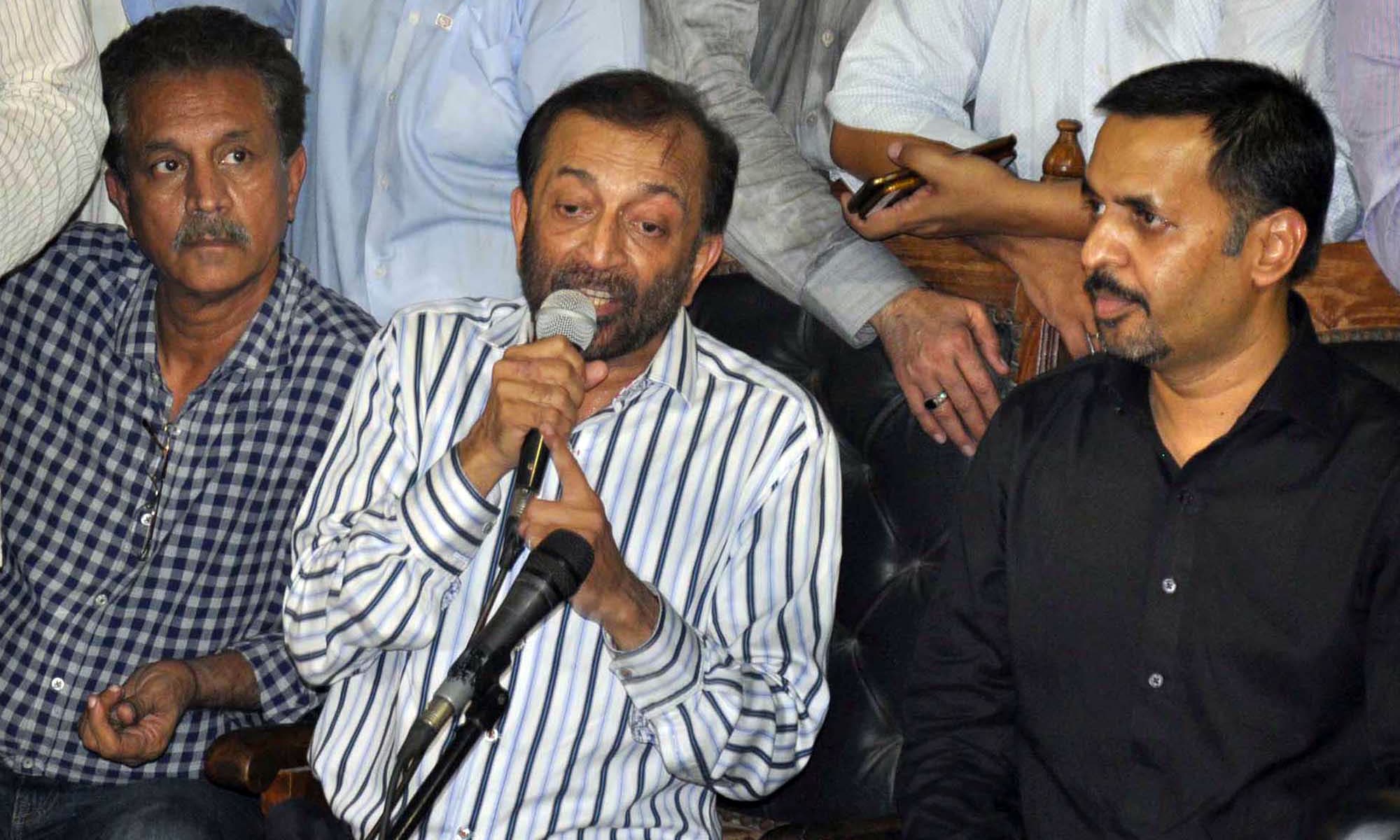 Dr Farooq Sattar addresses a joint press conference at the Karachi Press Club on Wednesday. —PPI