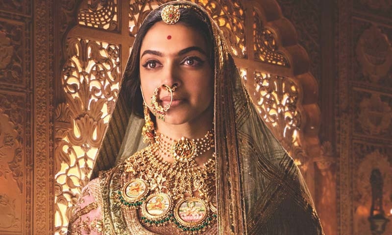 فلم میں دپیکا پڈوکون رانی پدمنی کا کردار ادا کررہی ہیں &mdash;۔