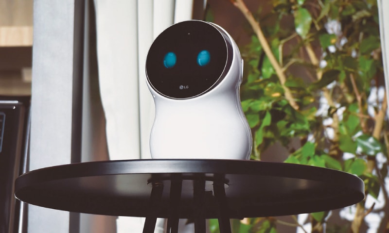 LG’s CLoi robot on display at the annual consumer technology trade show.—AFP LG’s CLoi robot on display at the annual consumer technology trade show.—AFP