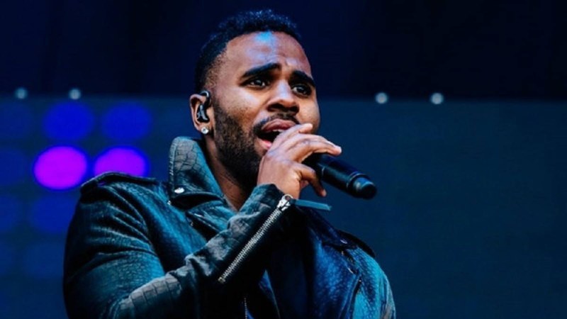 Twitter is not impressed by Jason Derulo's PSL performance