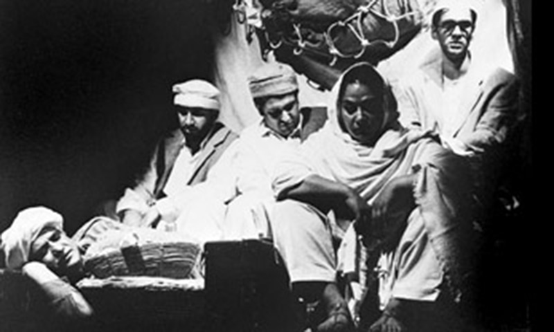 وہ 1964ء میں پاکستان ٹیلی وژن کی آمد کے بعد ٹی وی سے منسلک ہوئے۔